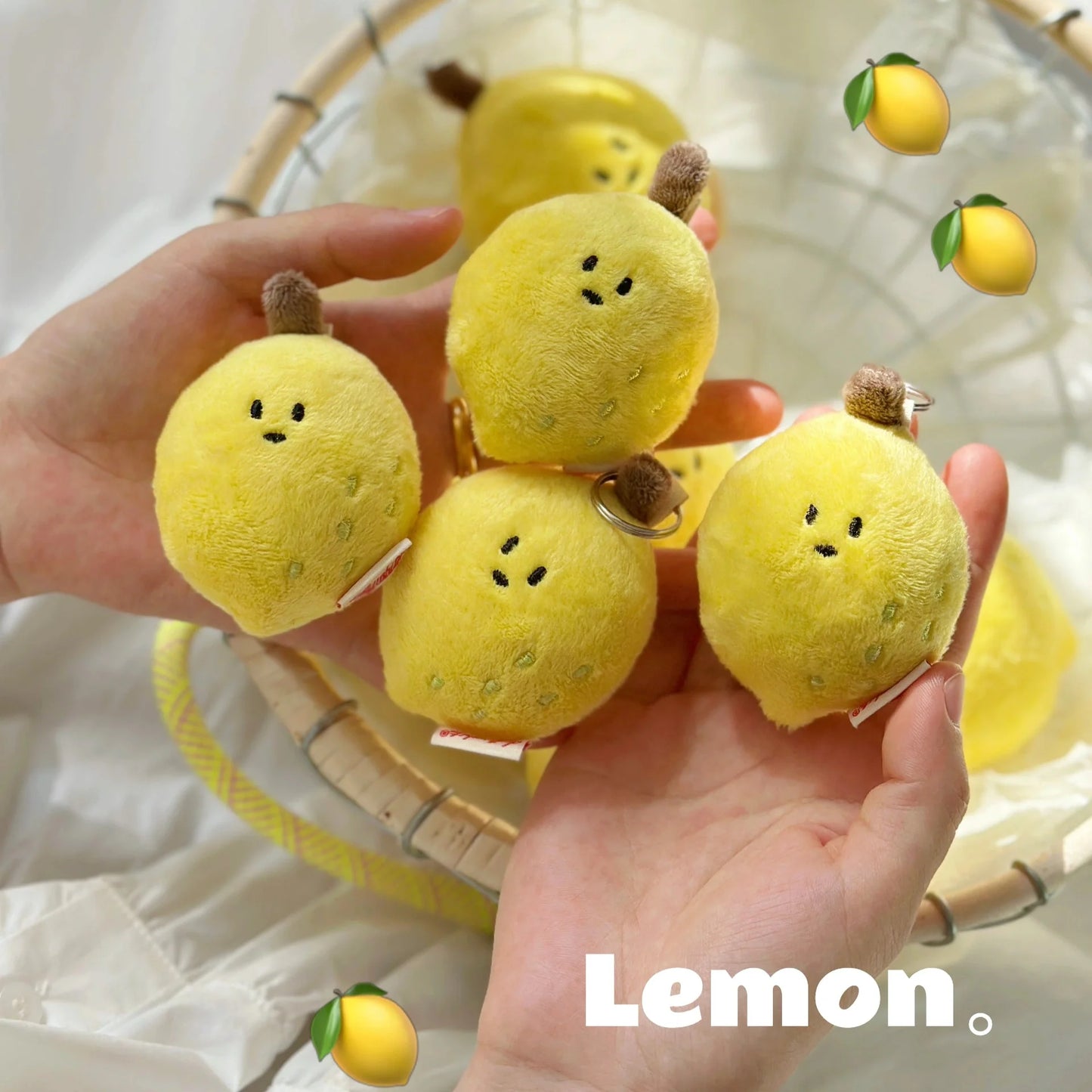 Daily White | Lemon Bag Charm