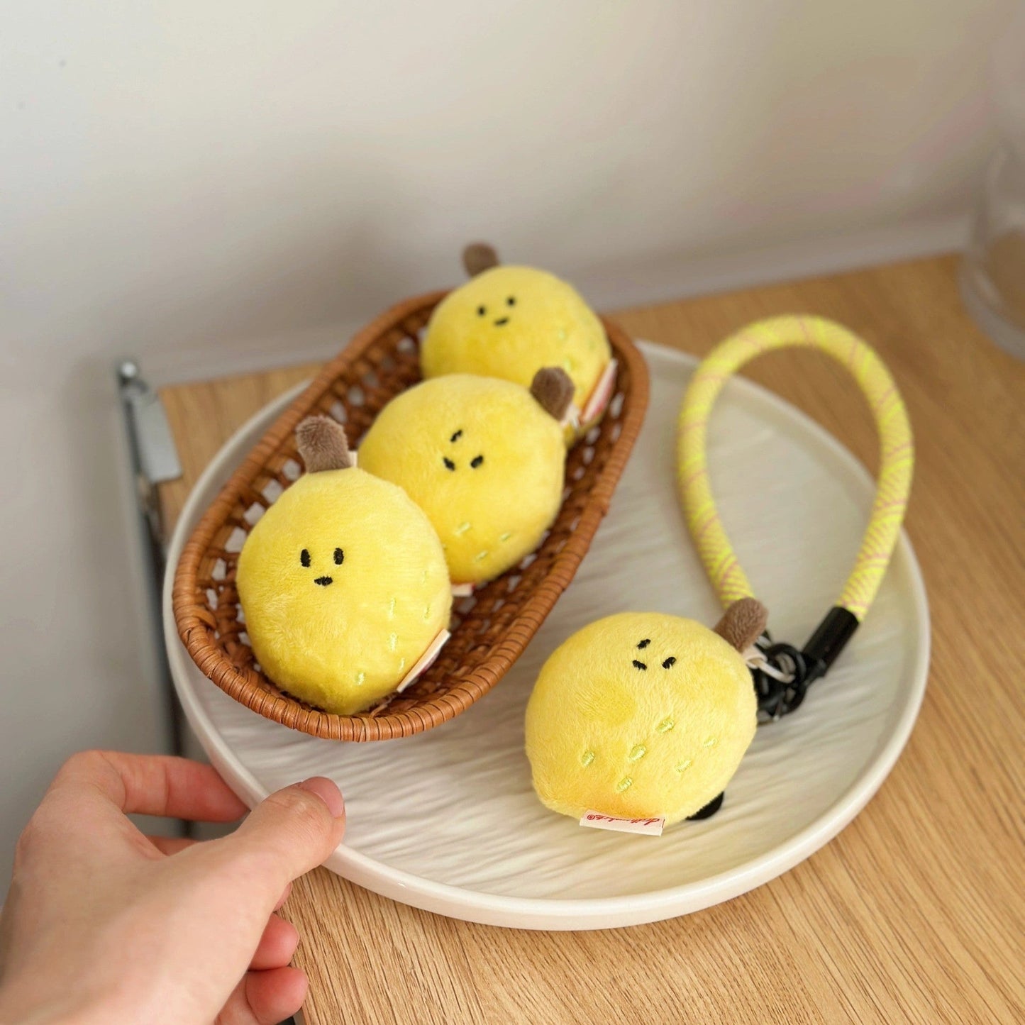 Daily White | Lemon Bag Charm